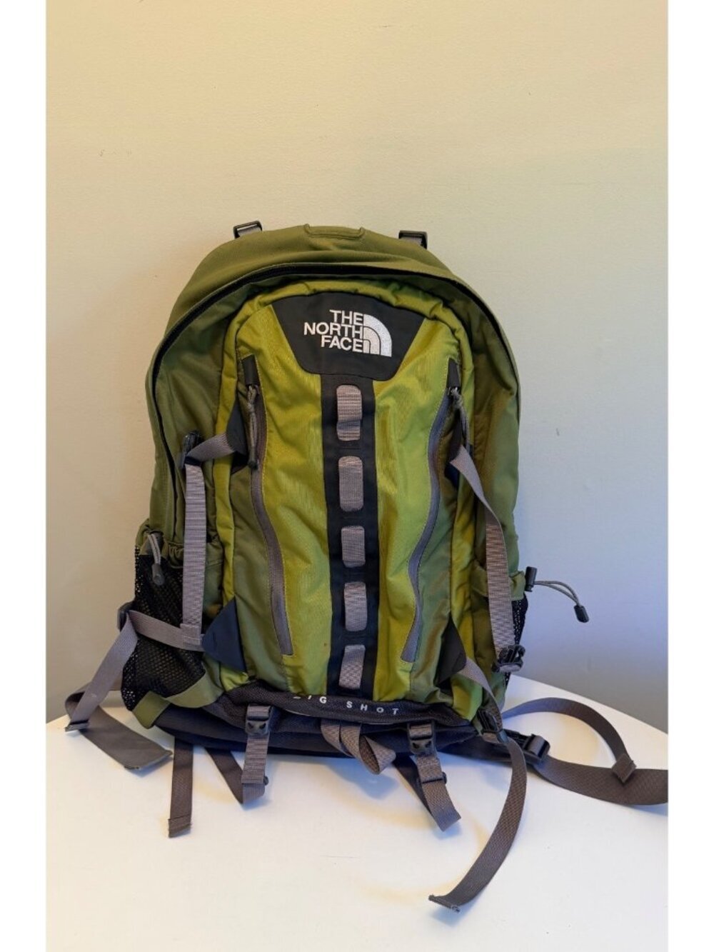The North Face Big Shot Backpack Green With Gray Straps Outdoor Hiking